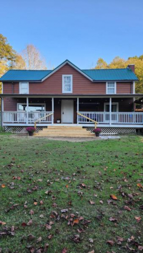 Red River Gorge Farmhouse 50 Acres